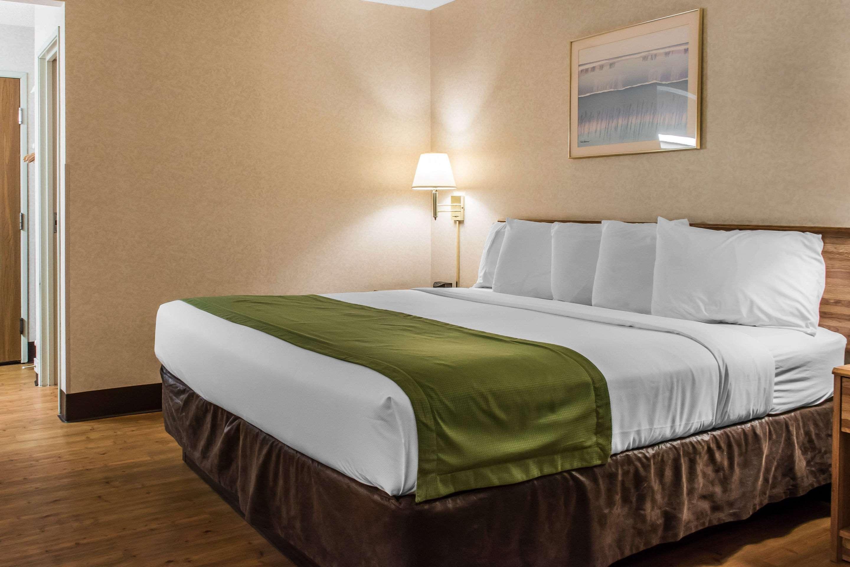 Quality Inn Arena Wilkes-Barre Bagian luar foto